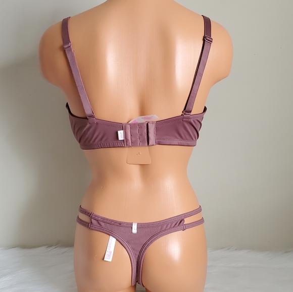 VS PINK SUPER PUSH-UP BRA 36D + THONG PANTY L - Picture 2 of 3
